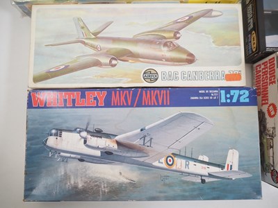 Lot 143 - A quantity of unbuilt mostly military kits by...