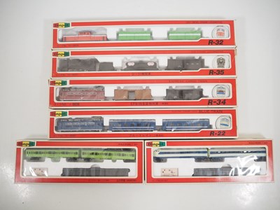 Lot 197 - A group of YONEZAWA TOYS non-powered diecast N...