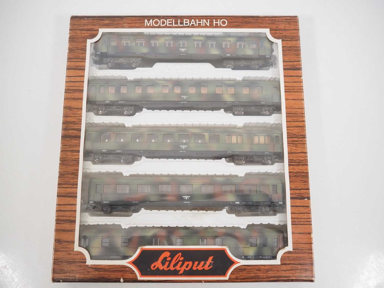 Lot 209 - A LILIPUT HO gauge 837 5-car Wehrmacht army...