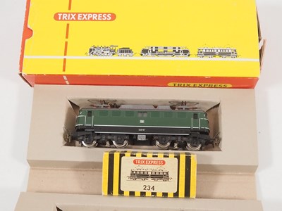 Lot 219 - A group of TRIX (2-rail) and TRIX EXPRESS...