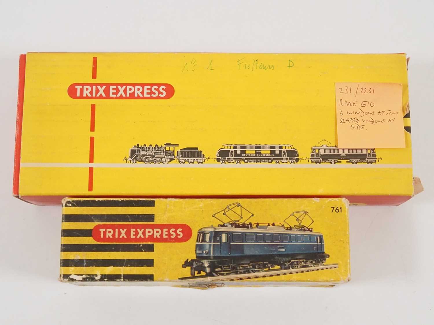 Lot 220 - A pair of TRIX EXPRESS HO gauge 3-rail DC...