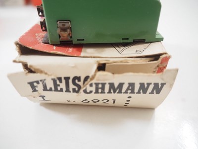 Lot 228 - A large group of vintage FLEISCHMANN HO...