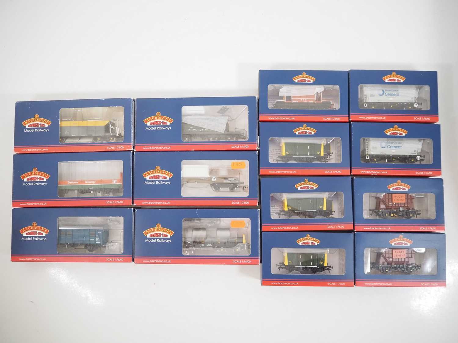 Lot 255 - A group of BACHMANN OO gauge wagons including...