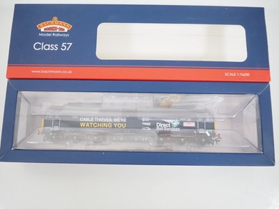 Lot 290 - A BACHMANN OO gauge 32-763K class 57 diesel...