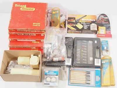 Lot 309 - A large quantity of OO gauge spare parts for...