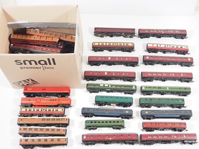 Lot 314 - A lucky dip job lot of mixed OO/HO gauge...