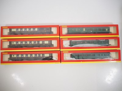 Lot 333 - A mixed group of HORNBY OO gauge passenger...