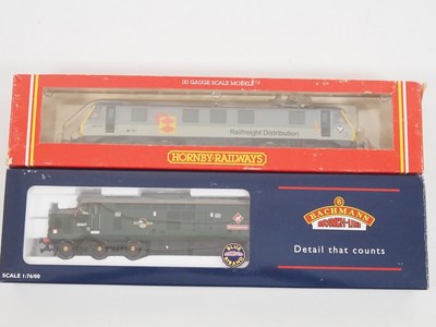 Lot 346 - A pair of OO gauge locomotives comprising a...