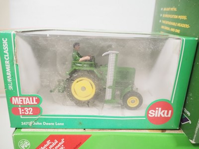 Lot 37 - A group of 1:32 scale diecast tractors/farming...
