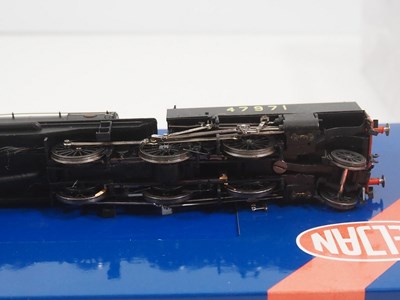 Lot 372 - A HELJAN OO gauge 266210 Beyer Garratt...