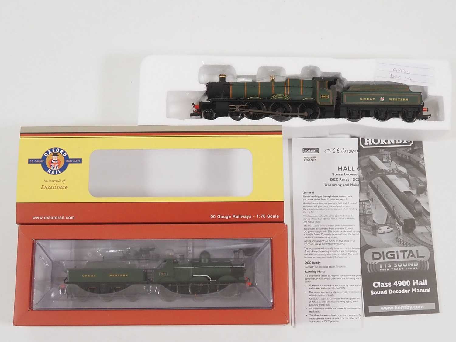 Lot 428 - A pair of OO gauge GWR steam locomotives by...