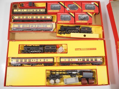 Lot 462 - A pair of TRI-ANG OO gauge RS29 train sets,...