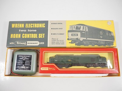 Lot 467 - A WRENN OO gauge WHC500 Electronic Horn...