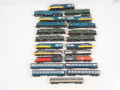 Lot 473 - A large job lot of mixed OO gauge rolling...