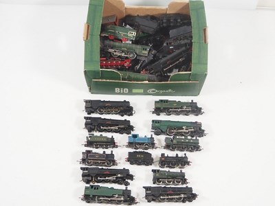 Lot 488 - A lucky dip job lot of mixed OO/HO gauge...