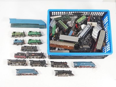 Lot 489 - A lucky dip job lot of mixed OO/HO gauge...