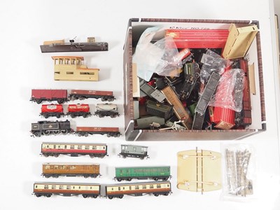 Lot 490 - A lucky dip job lot of mixed OO gauge HORNBY...
