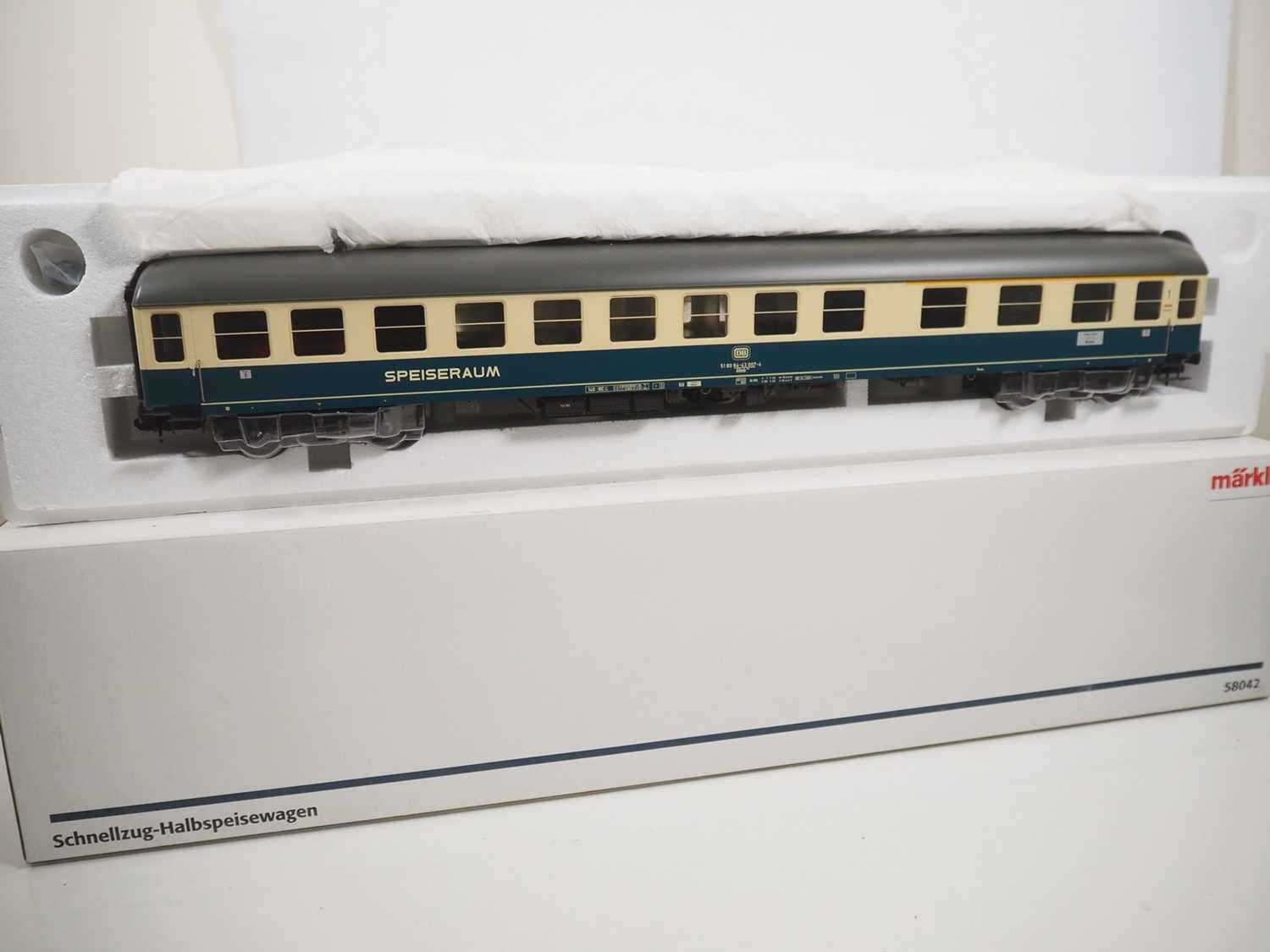 Lot 541 - A MARKLIN Gauge 1 58042 German outline 1st...