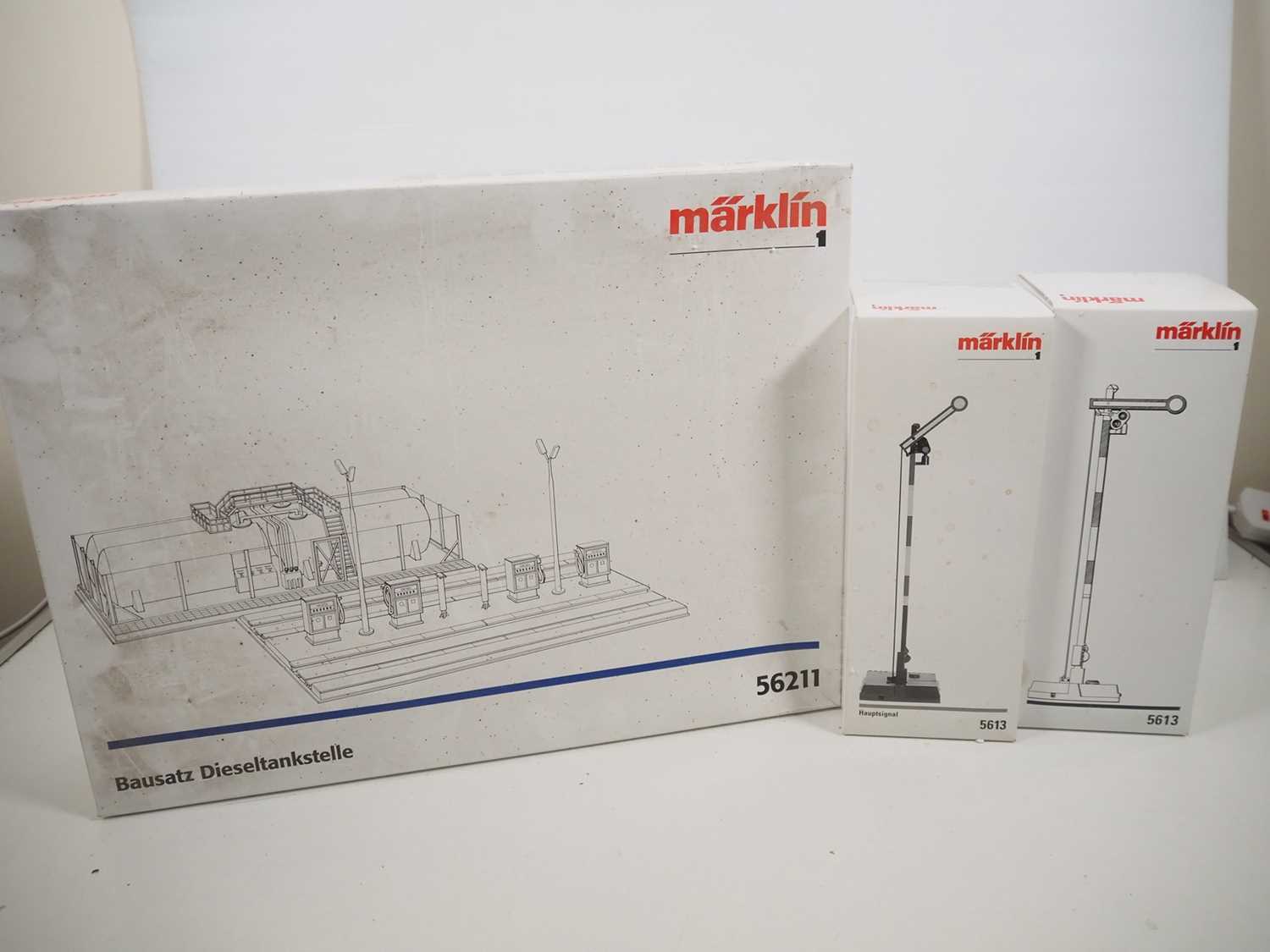 Lot 553 - A MARKLIN Gauge 1 56211 unbuilt diesel depot...