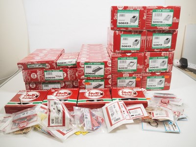 Lot 561 - A large collection of mostly boxed as new G...