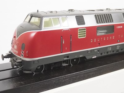 Lot 566 - A MARKLIN Gauge 1 55802 German outline V200...