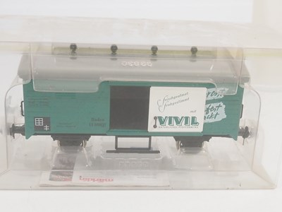Lot 583 - A group of MARKLIN Maxi series Gauge 1 rolling...