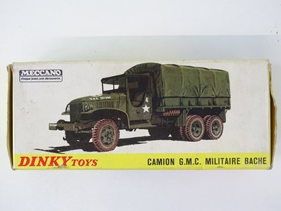 Lot 278 - A FRENCH DINKY 809 Camion GMC Militaire Bache...