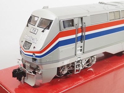 Lot 599 - An LGB G scale 20490 Amtrak Genesis Phase 3...