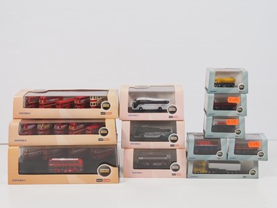 Lot 71 - A large group of OXFORD DIECAST N gauge...