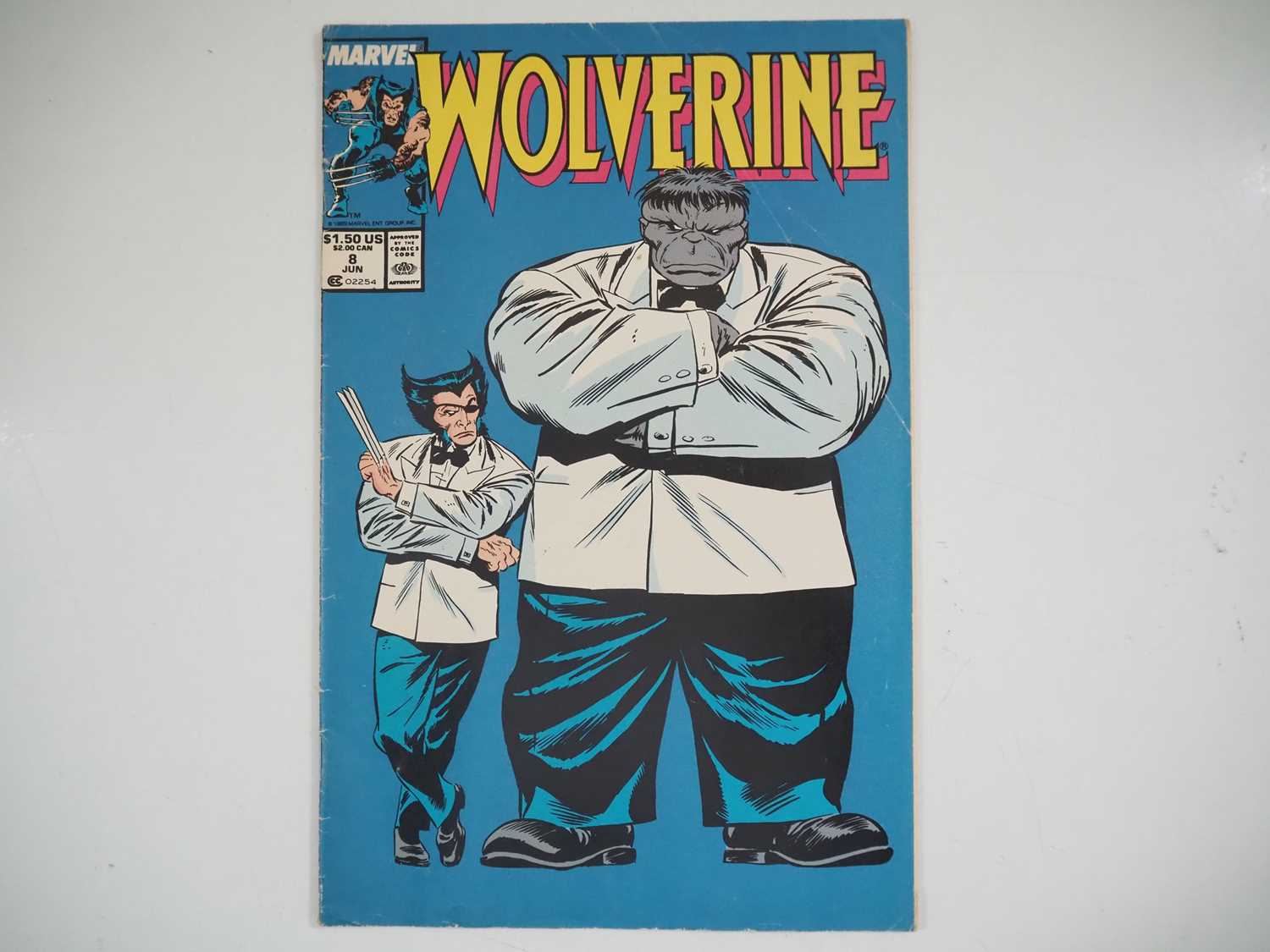 Lot 362 - WOLVERINE #8 (1989 - MARVEL) - Iconic cover...