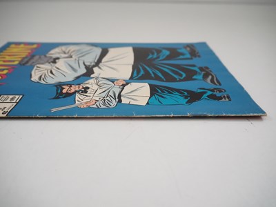 Lot 362 - WOLVERINE #8 (1989 - MARVEL) - Iconic cover...