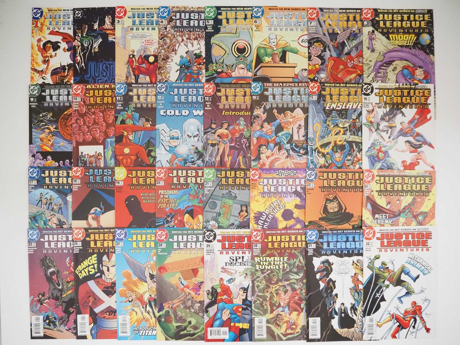 Lot 427 - JUSTICE LEAGUE ADVENTURES #1 to 32 (32 in Lot)...