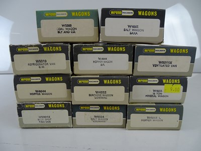 Lot 333 - A group of assorted WRENN wagons as lotted -...