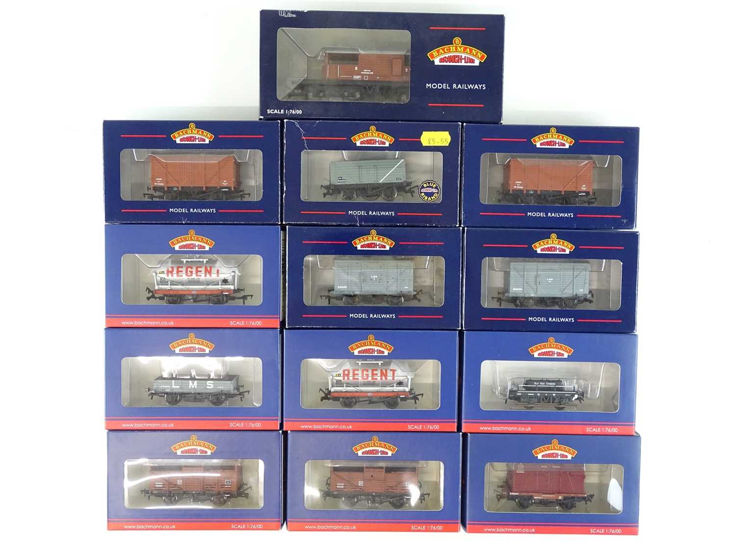 Lot 343 - A group of BACHMANN wagons to include some...