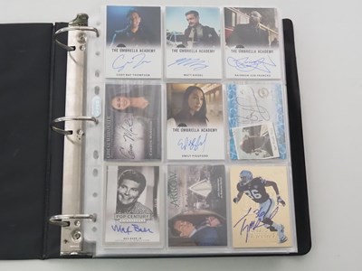 Lot 54 - A large quantity of mixed modern mostly signed...