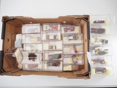 Lot 112 - A quantity of unboxed 1:43 scale models to...