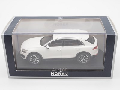 Lot 114 - A group of limited edition 1:43 scale models...