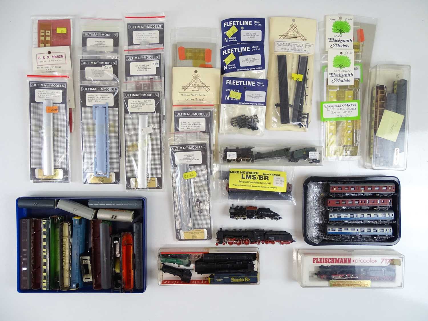Lot 38 - A large quantity of N Gauge British and...