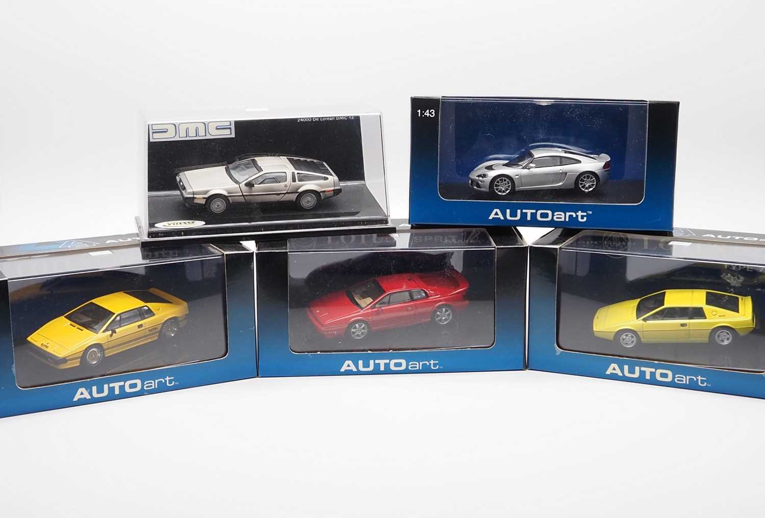 Lot 263 - A group of 1:43 scale models by AUTO ART and