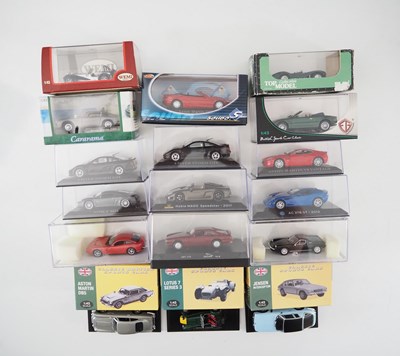 Lot 290 - A large group of boxed and unboxed 1:43 scale...