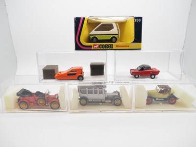 Lot 296 - A group of mostly unboxed 1:43 scale models by...