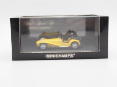 Lot 264 - A group of 1:43 scale models by KYOSHO,...