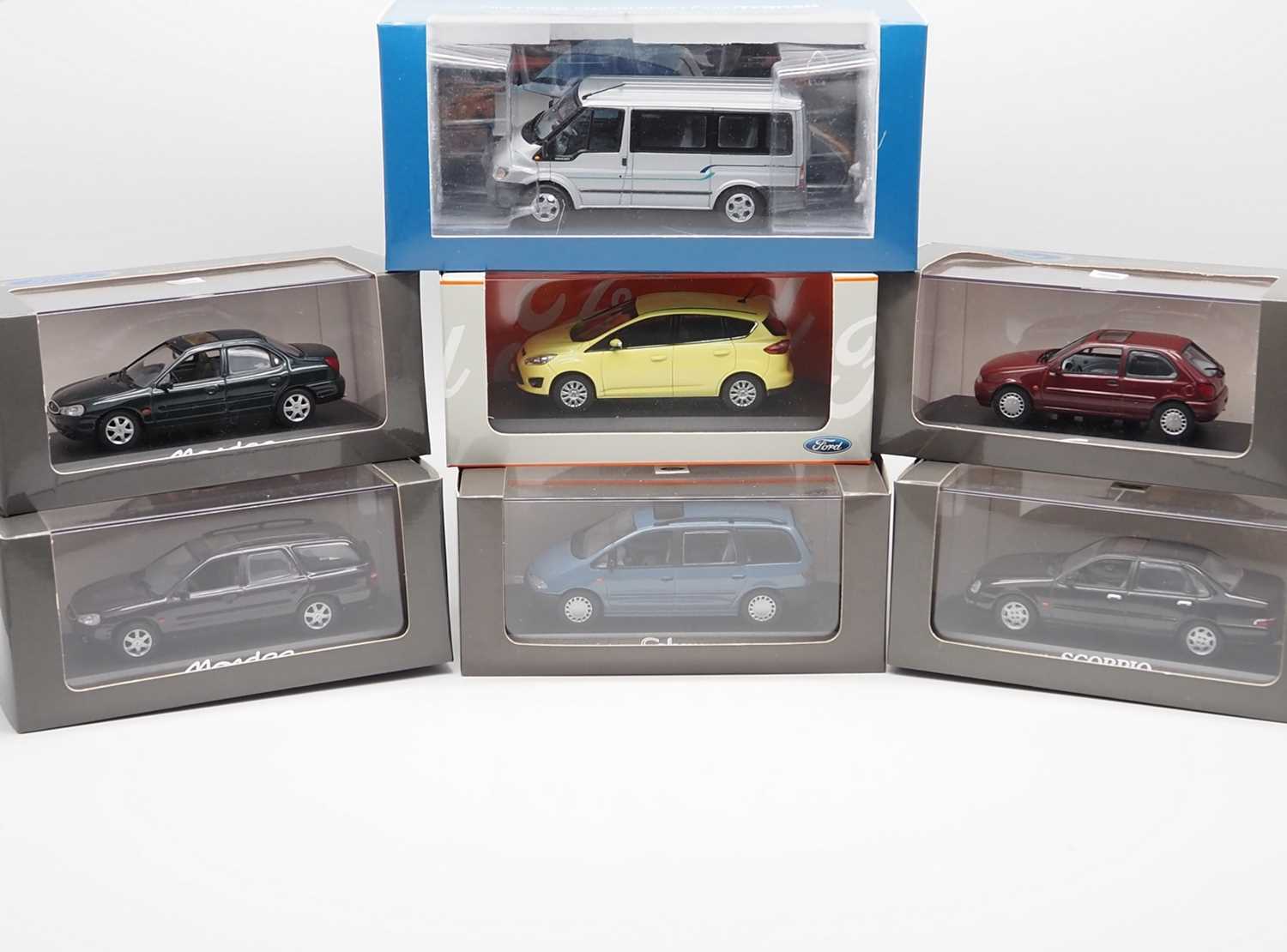 Lot 268 - A group of limited edition 1:43 scale models...