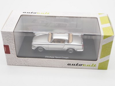 Lot 65 - A 1:43 scale AUTOCULT hand built resin model...