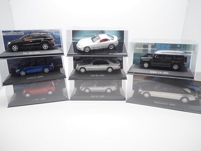 Lot 135 - A group of 1:43 scale models by IXO -ALTAYA...