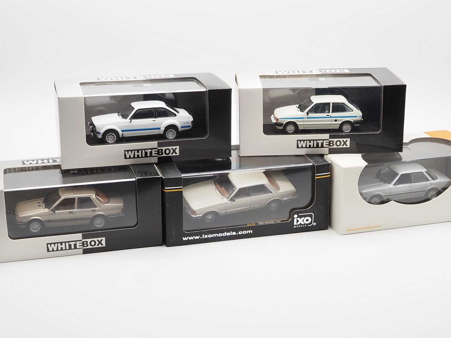 Lot 266 - A group of 1:43 scale models to Include IXO,...