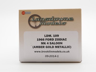 Lot 375 - A LANSDOWNE MODELS 'LDM 109' hand built white...