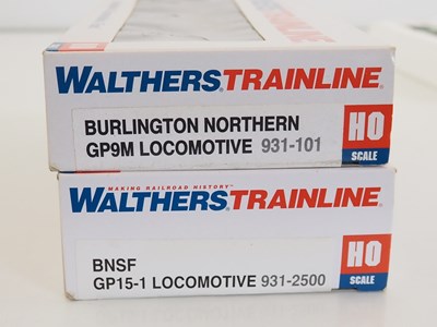Lot 136 - A pair of WALTHERS TRAINLINE HO gauge diesel...