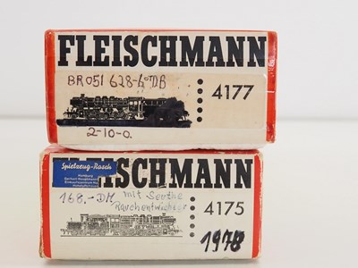 Lot 140 - A pair of FLEISCHMANN HO gauge German outline...