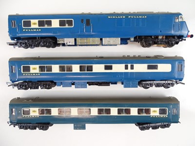 Lot 427 - A group of unboxed KITMASTER OO Gauge blue...